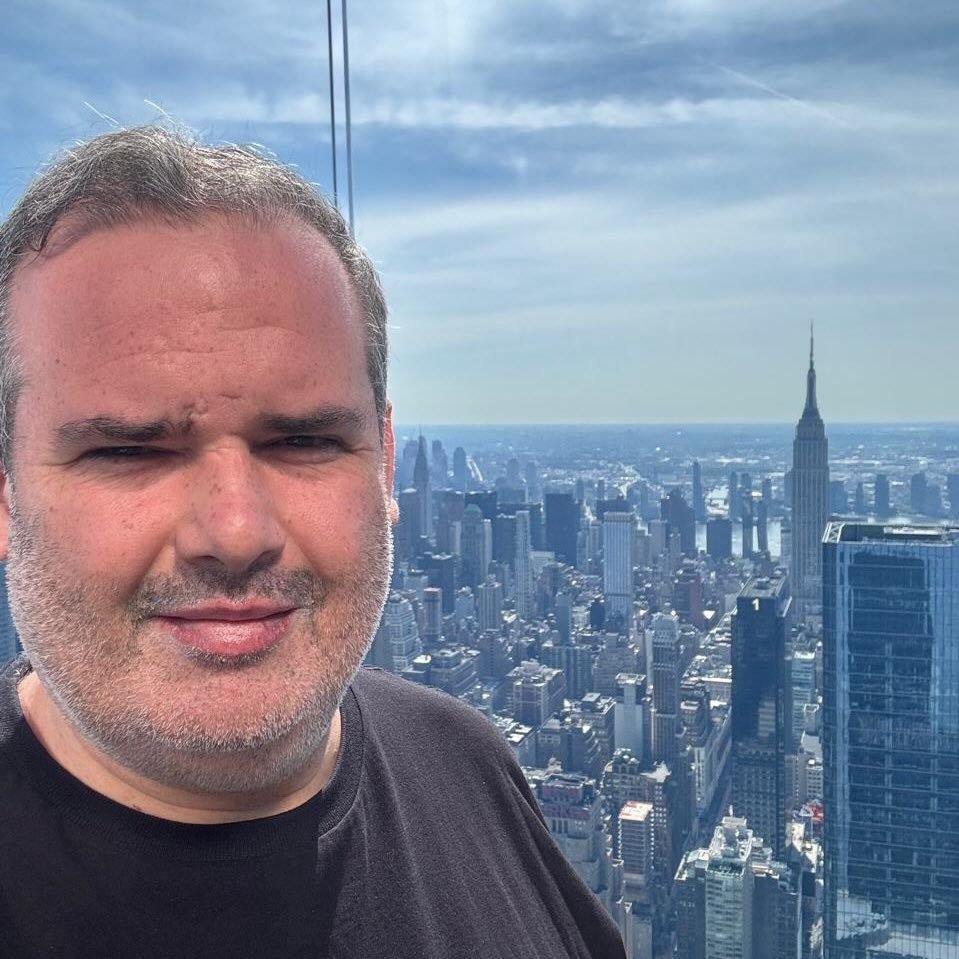 Author Robson Caitano